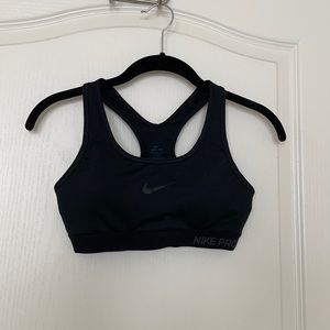 Nike Pro Sports Bra